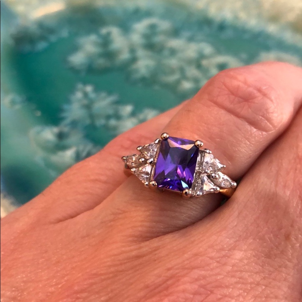 Purple and Clear Stone Yellow Gold Ring Inscription 18KGF?